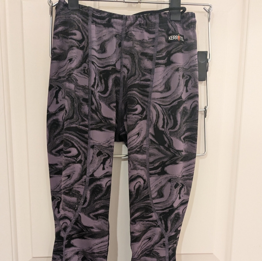 Girls size large riding pants.